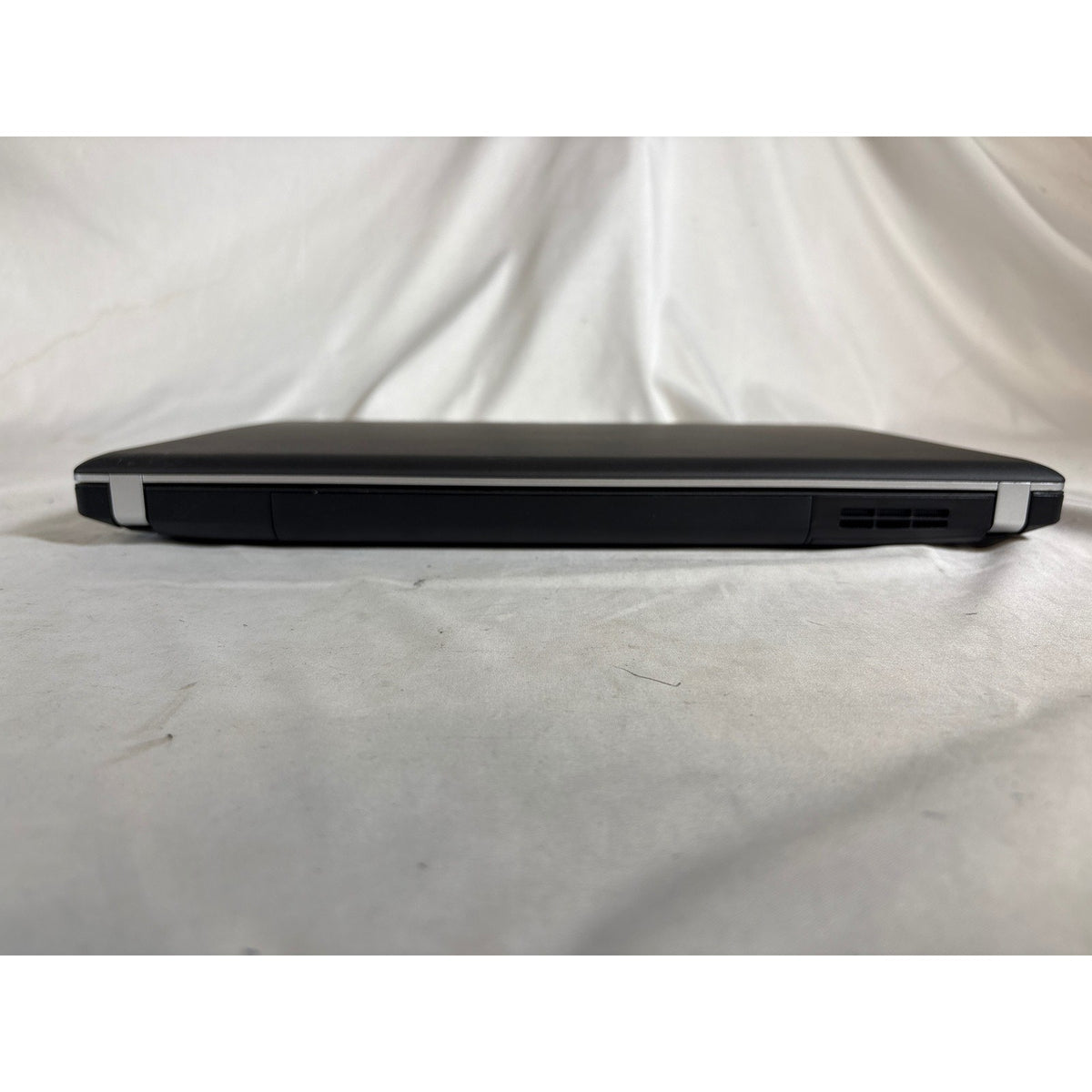 Lenovo ThinkPad Edge E540 i3-4000M 2.4GHz 4GB 500GB HDD 15.6" Win 10 Pro
