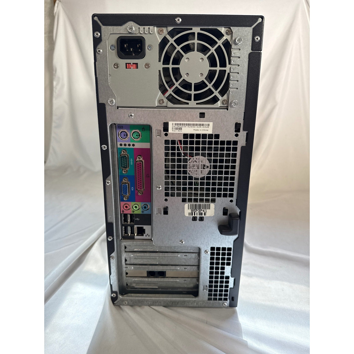 Dell Dimension 2400 MT Celeron 2.4GHz 512MB RAM 40GB HDD Win XP