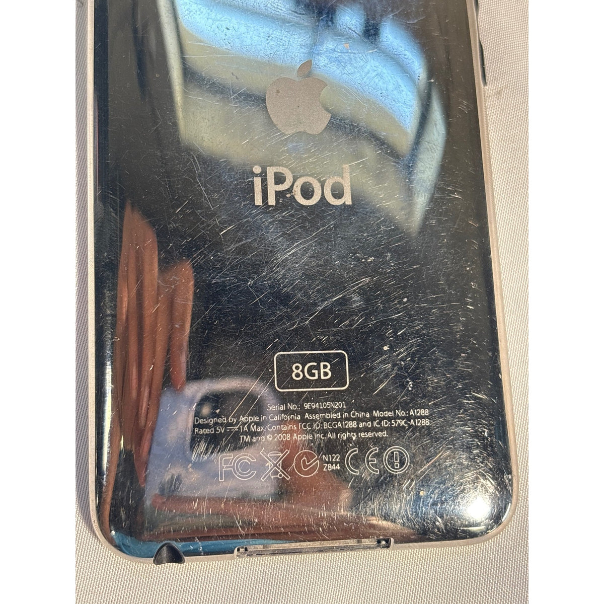 Apple iPod Touch 2nd Generation A1288 8GB Black