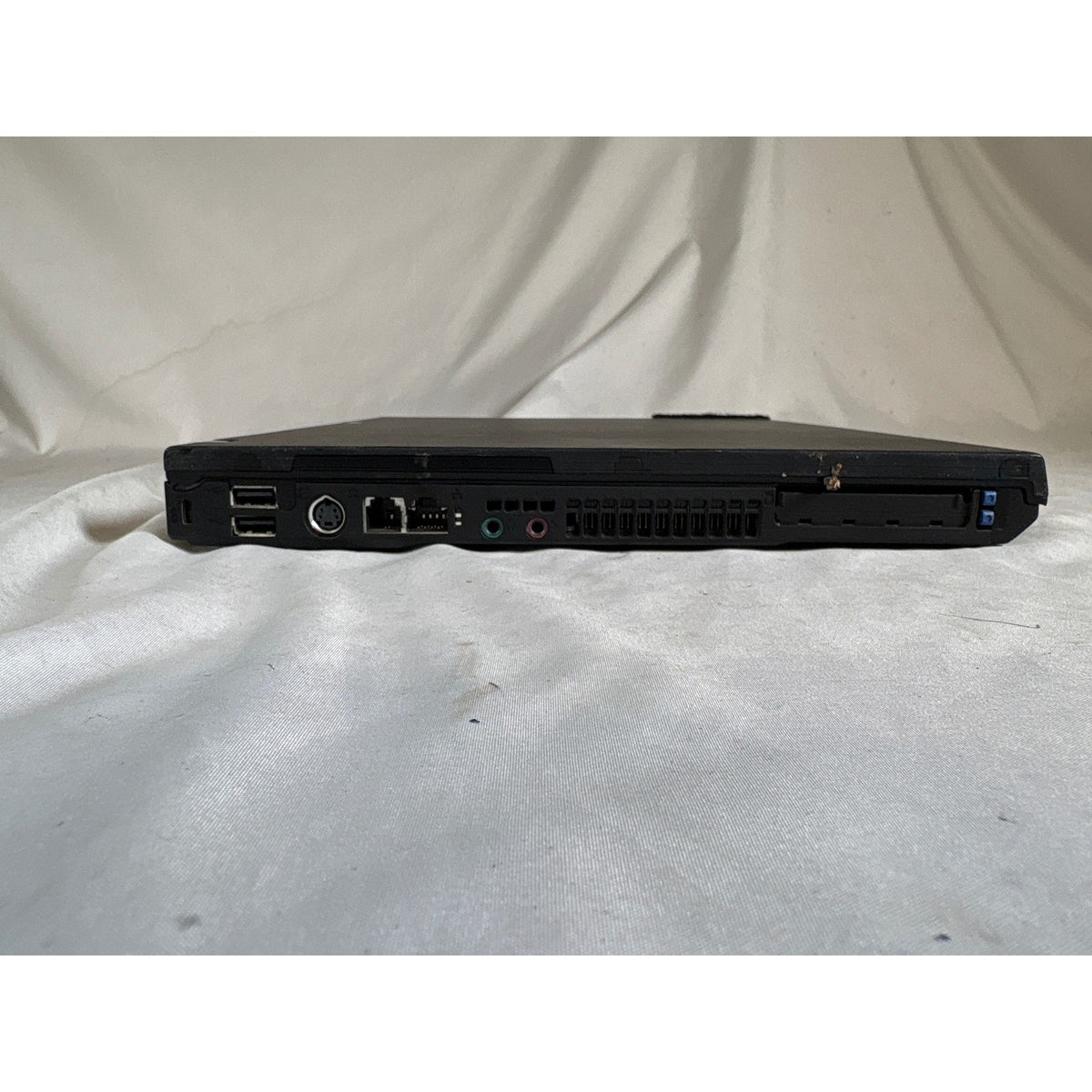 IBM ThinkPad T42 Intel Pentium M 1.60GHz 512 MB No Drive 14.1" FOR PARTS/REPAIR