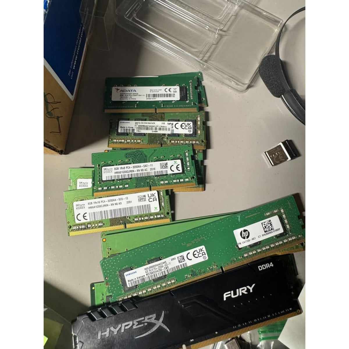 Assorted RAM SSD HDD. NVME, SATA, m.2, DDR3, DDR4 4gb 8gb 16gb 256gb 512gb