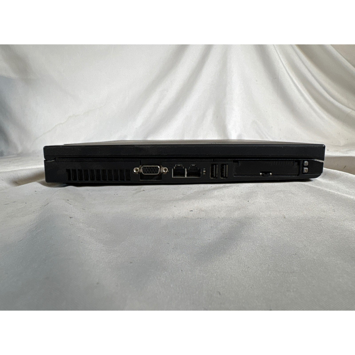 Lenovo 7658RUU Core 2 Duo T8100 2.1GHz 2GB 120GB HDD 14.1"