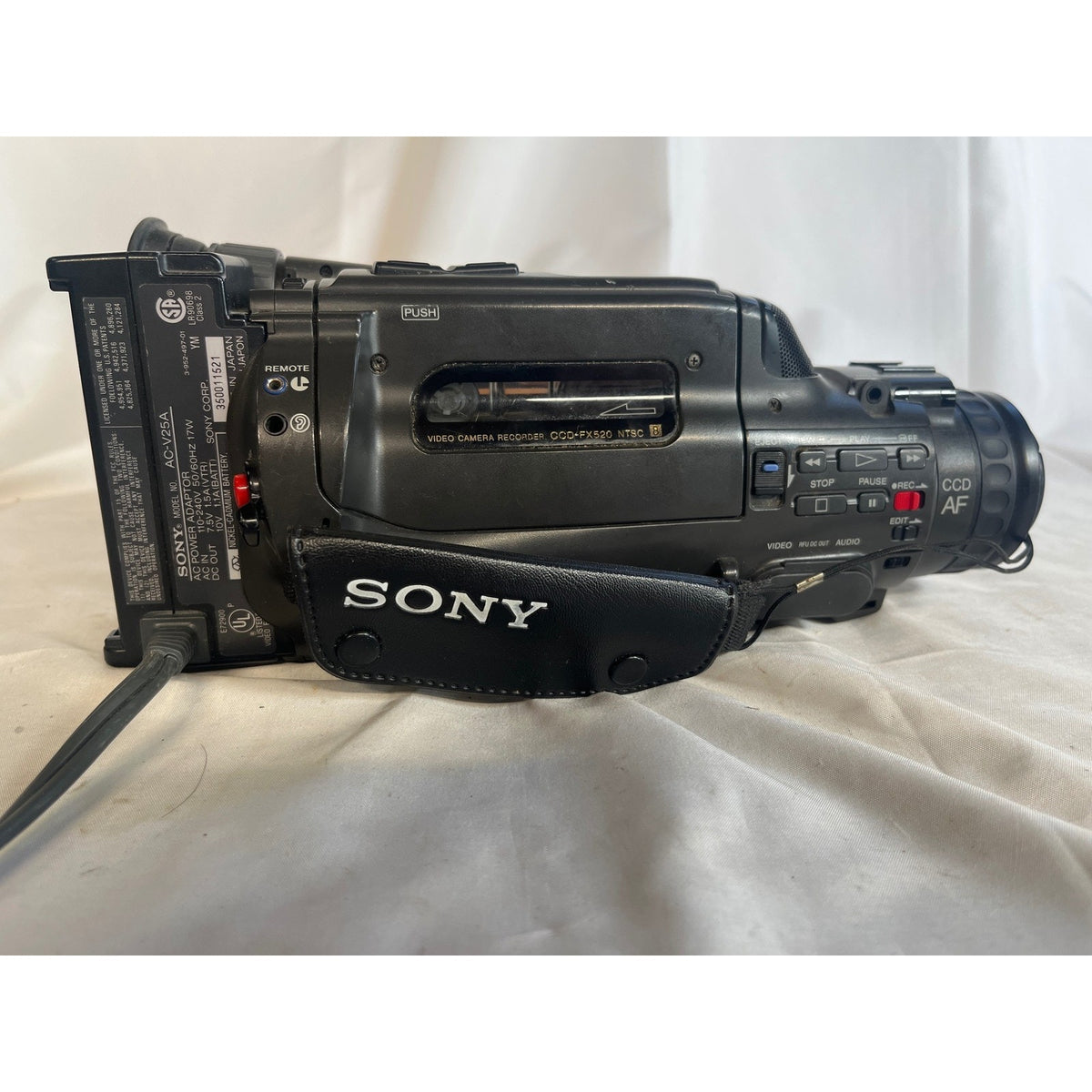 Sony CCD-FX520 Video8 Handycam Camcorder Black - No Battery