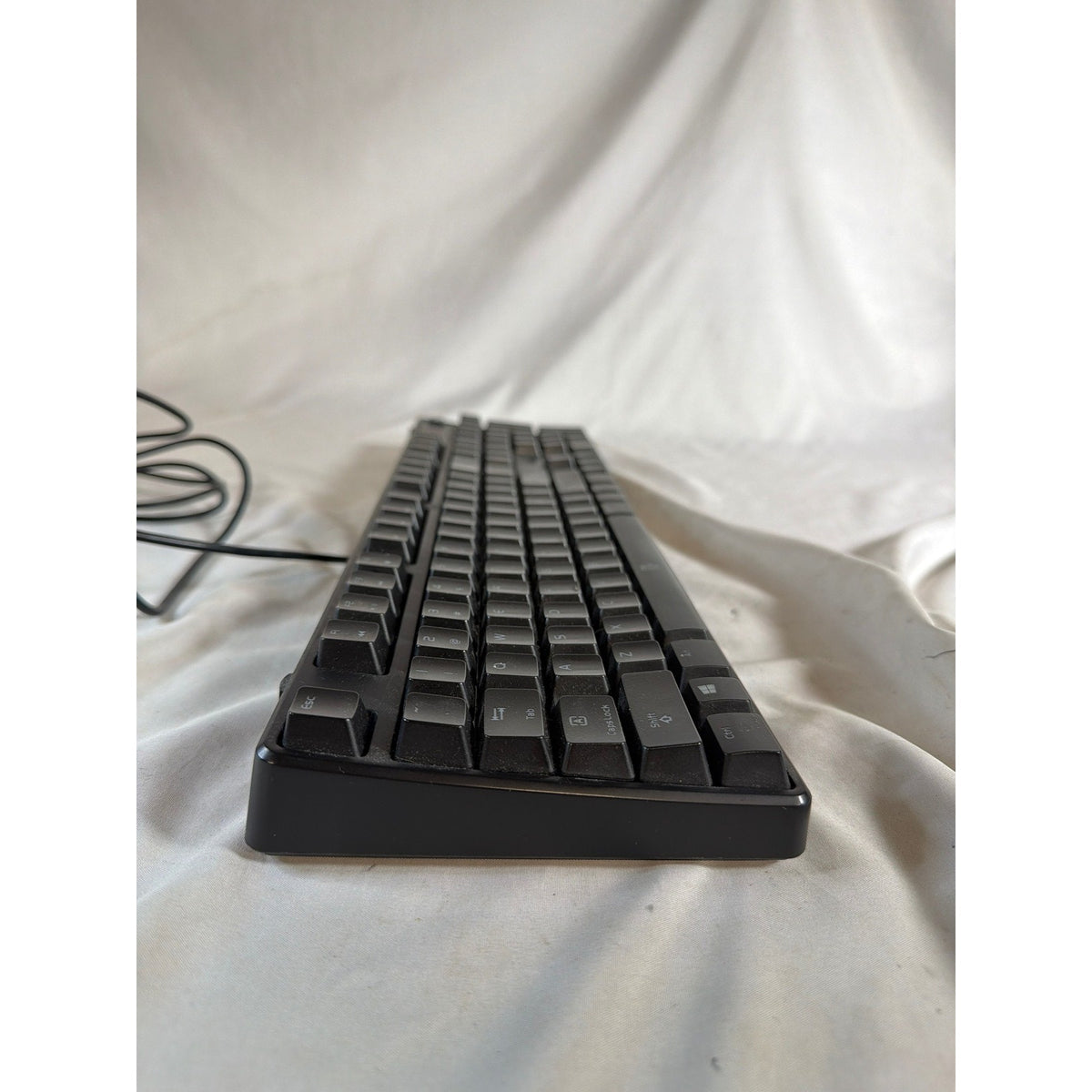 Thermaltake Tt eSPORTS Poseidon Z Illuminated KB-PIZ Mechanical Gaming Keyboard