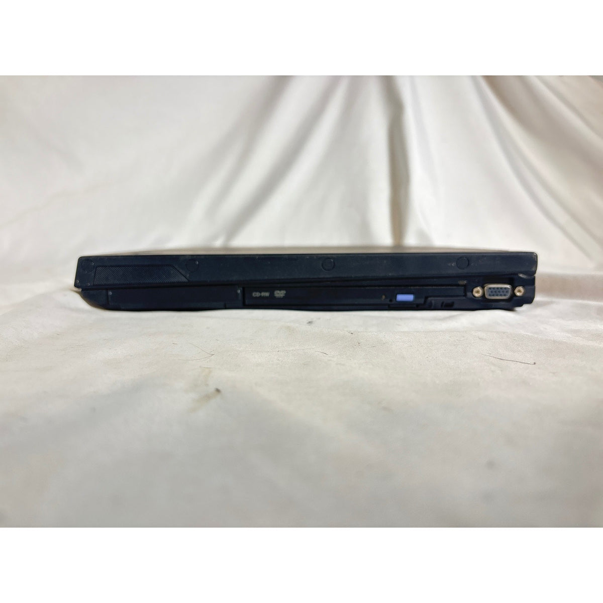 IBM ThinkPad T43 1871-22U Pentium M 1.60GHz 768MB No HDD 14"