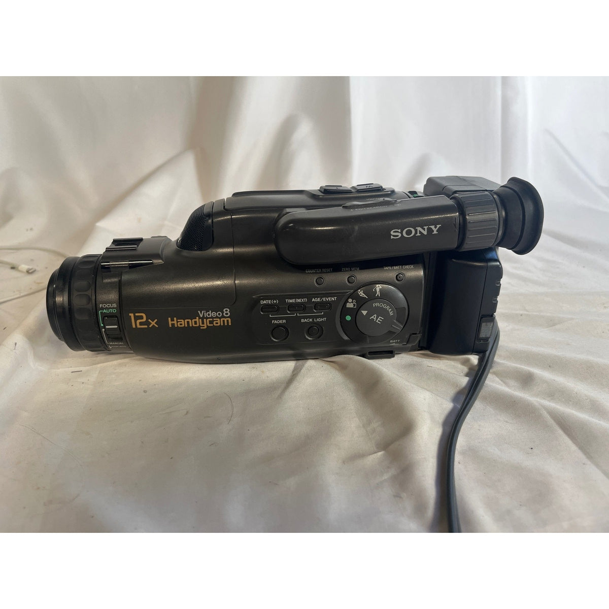Sony CCD-FX520 Video8 Handycam Camcorder Black - No Battery