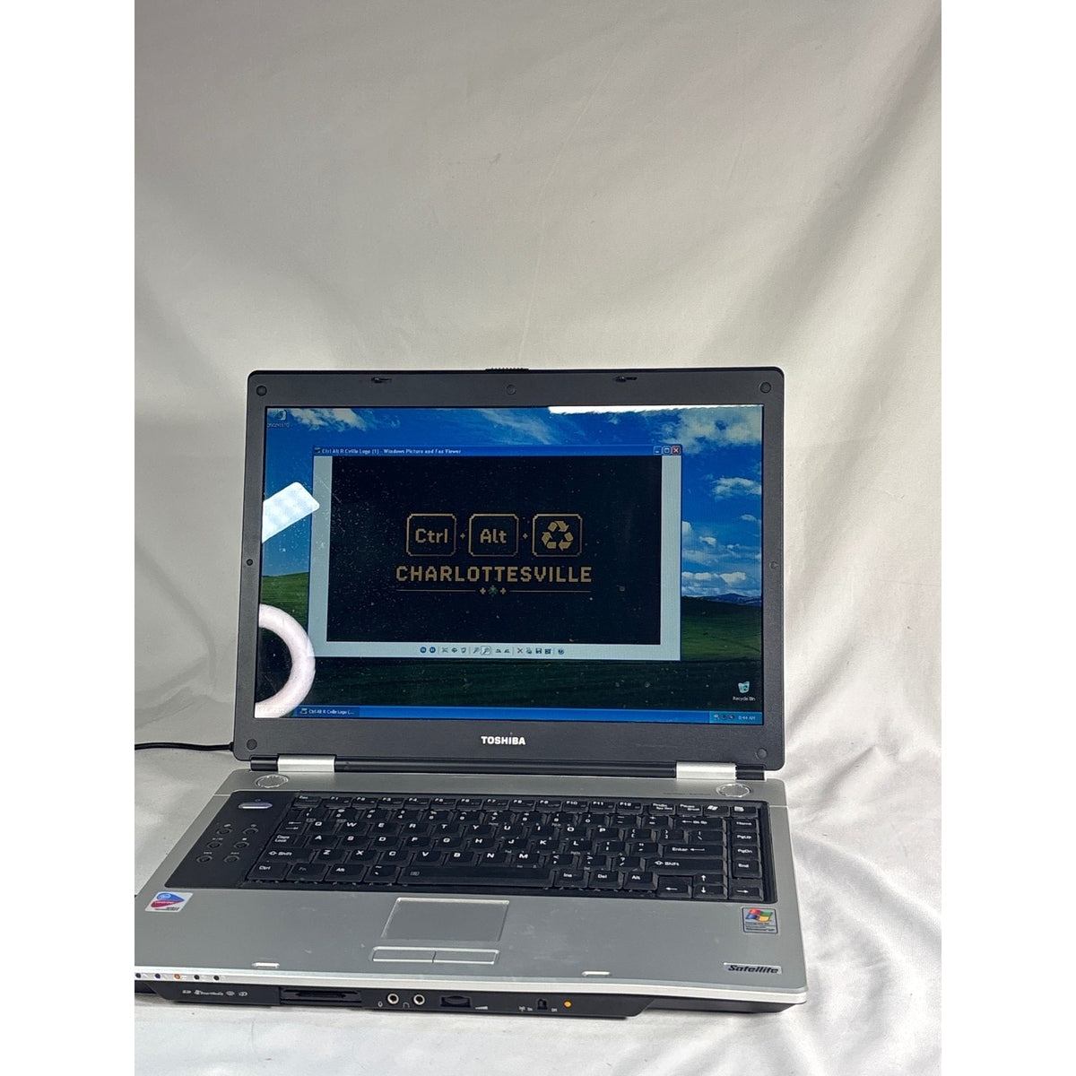 Toshiba Satellite M45-S351 Pentium M 1.79GHz 1GB RAM 93GB HDD 15.4" WinXP