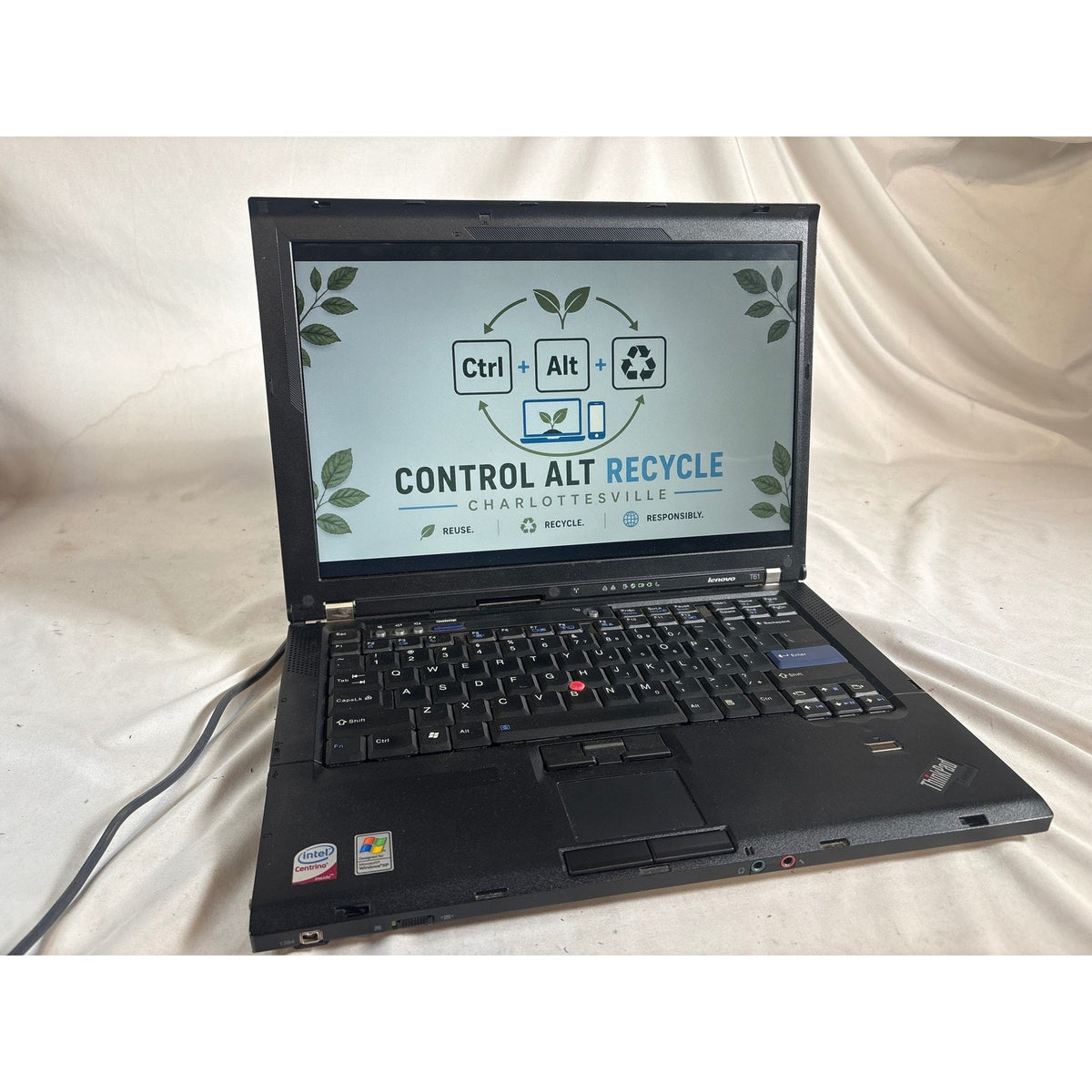 Lenovo 7658RUU Core 2 Duo T8100 2.1GHz 2GB 120GB HDD 14.1"