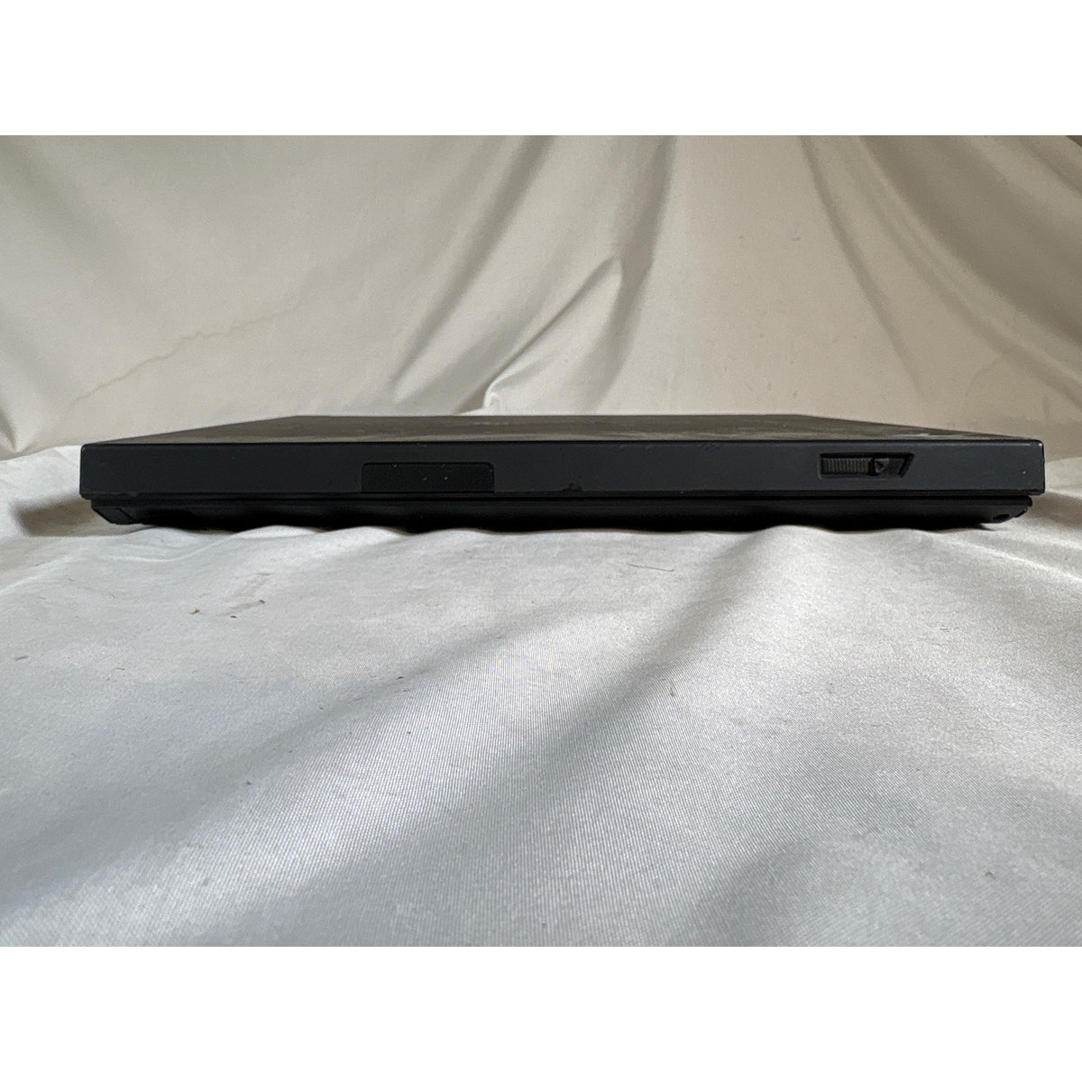 IBM ThinkPad T43 Intel Pentium M 1.86 GHz 1GB No Drive 15" FOR PARTS/REPAIR