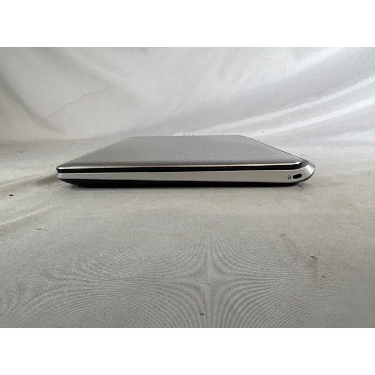 Acer Aspire E3-111 Celeron N2830 2.2GHz 2GB 320GB HDD 11.6" FOR PARTS/REPAIR