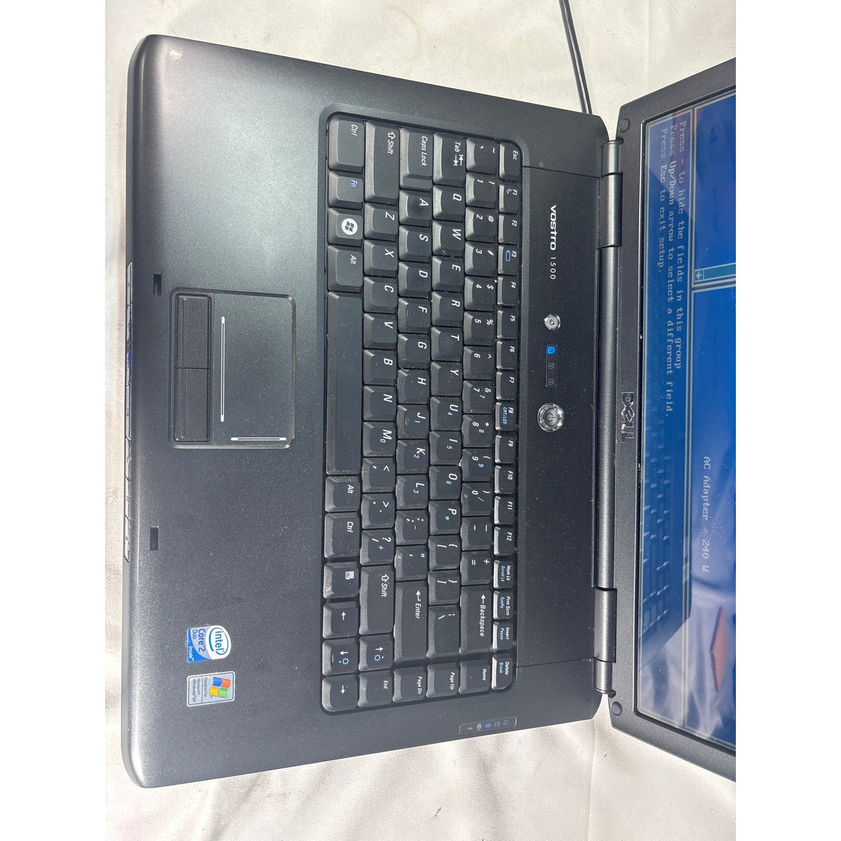 Dell Vostro 1500 Core 2 Duo 1.4GHz 2GB DDR2 120GB HDD 15.4in WinXP