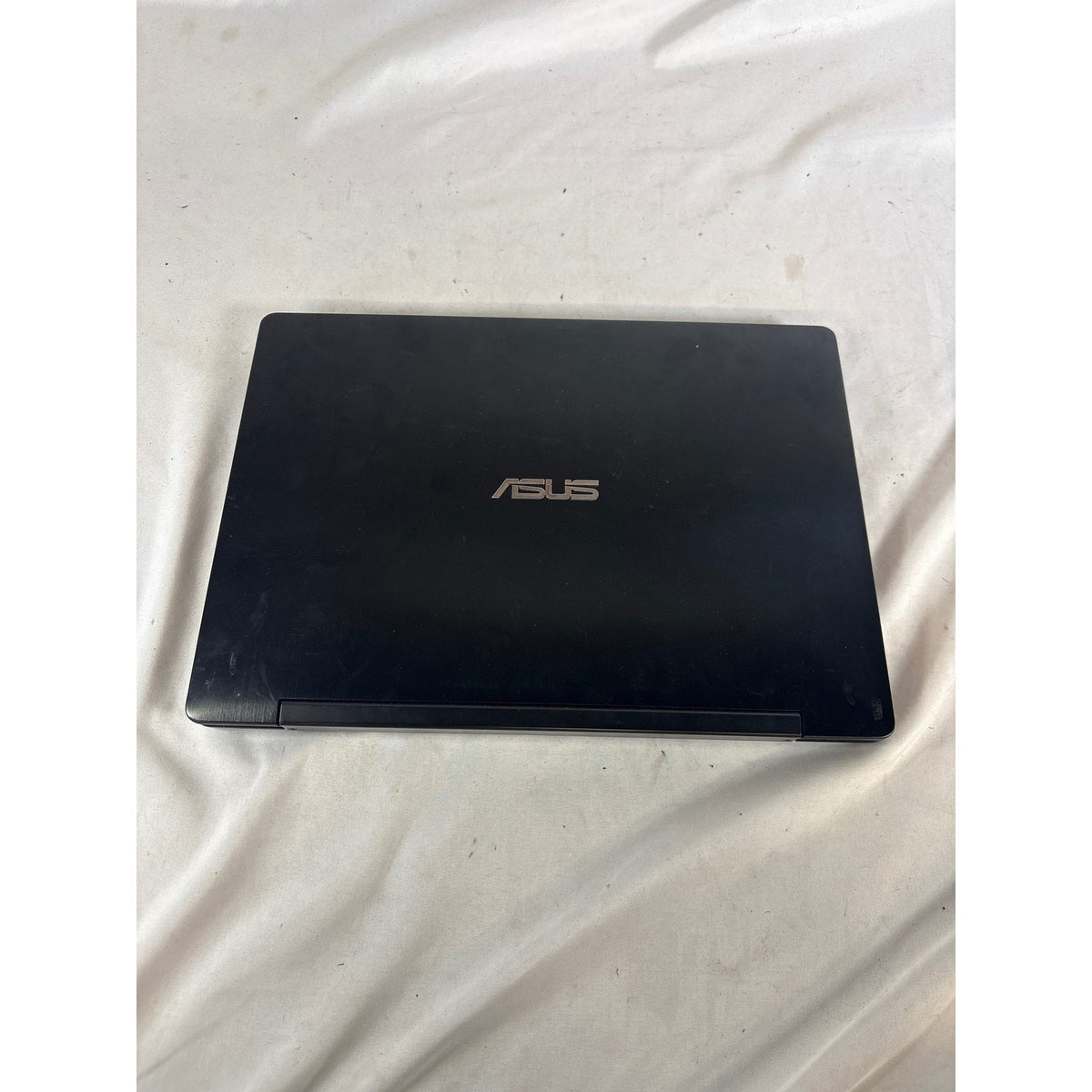 Asus Q302LA 13.3" Laptop i3-4030U 6GB RAM No Drive/SSD No Battery Power