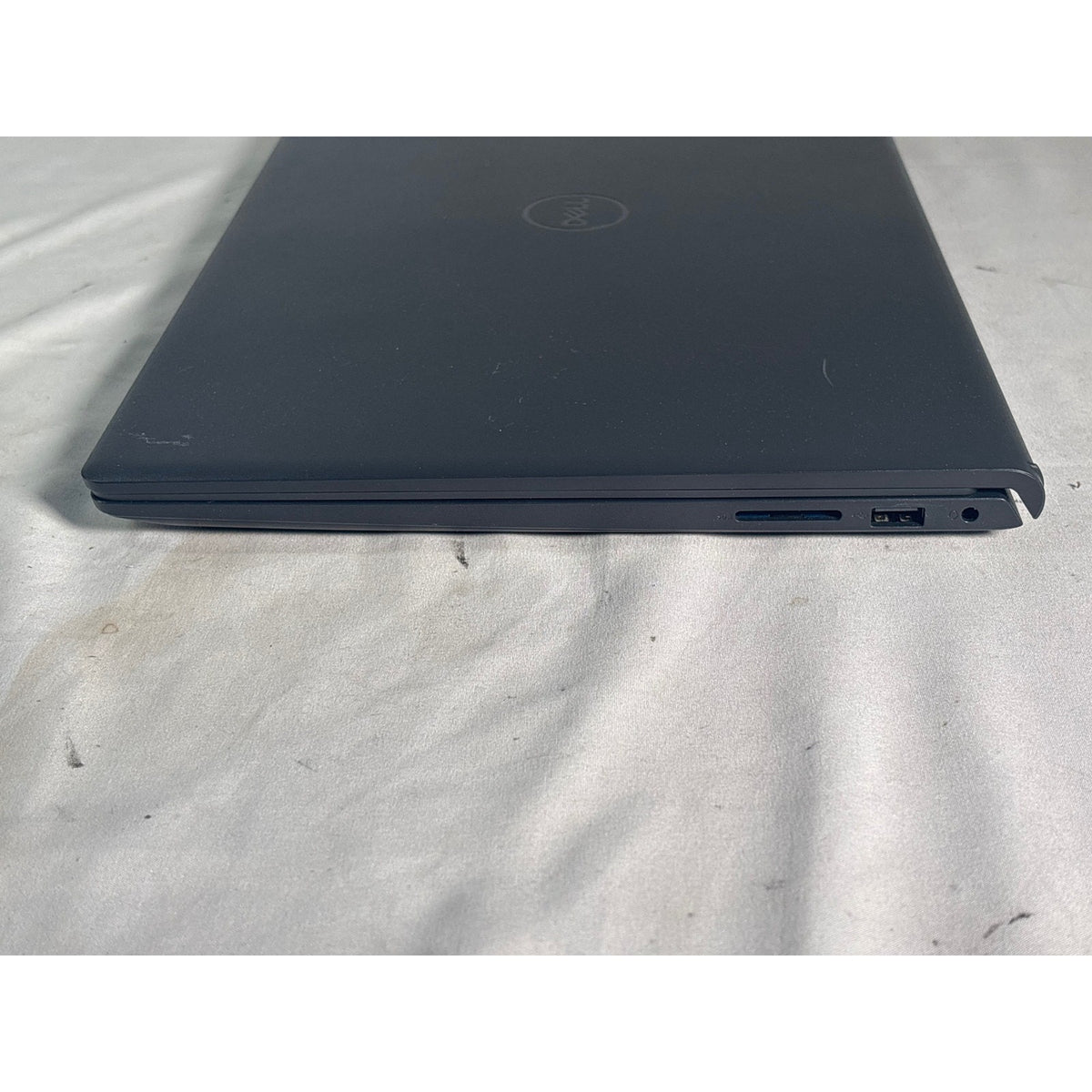 Dell Inspiron 15 3520 i5-1235U 8GB 512GB NVMe SSD 15.3" 100% Batt