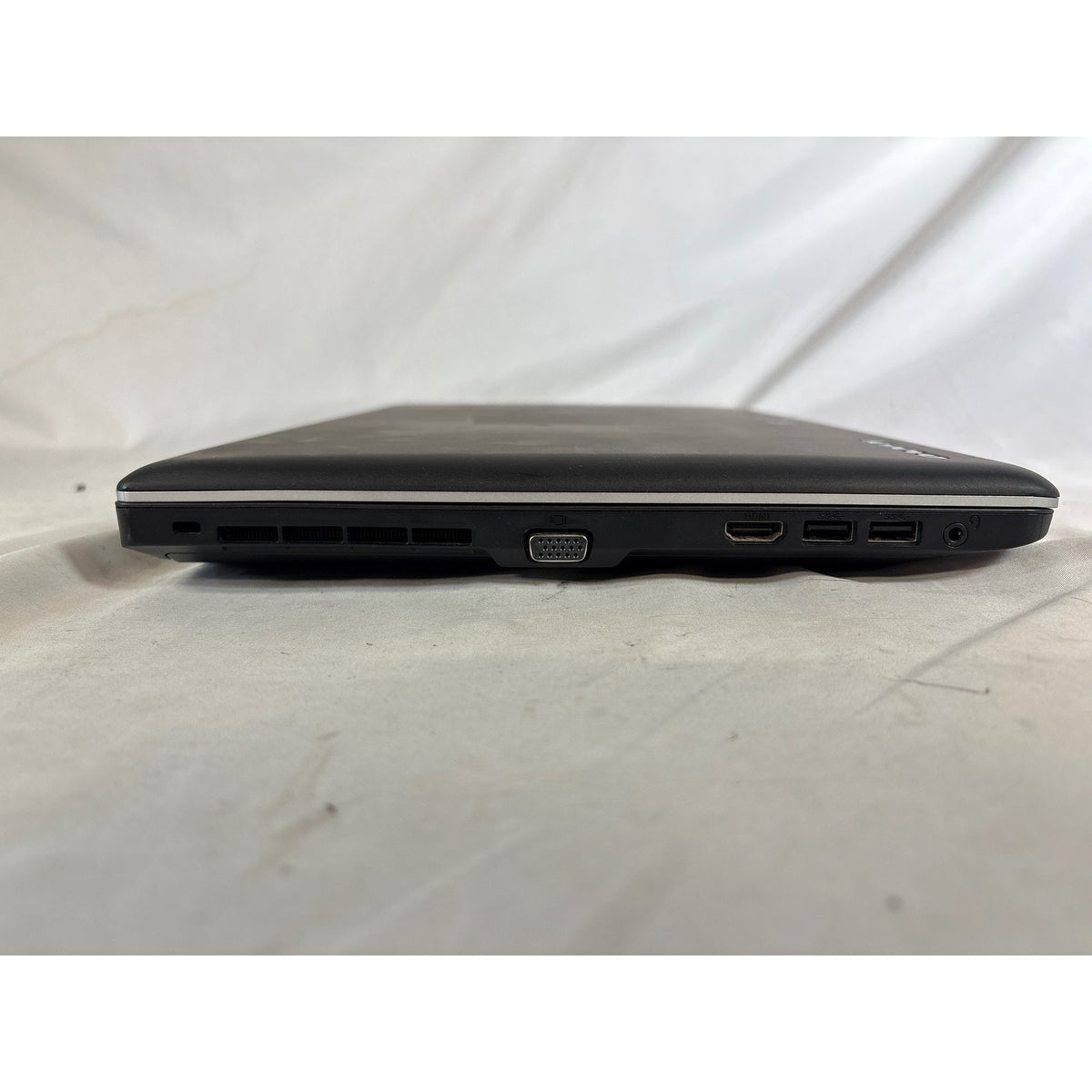 Lenovo ThinkPad Edge E540 15.6" Laptop i3-4000M 4GB 500GB HDD Win10