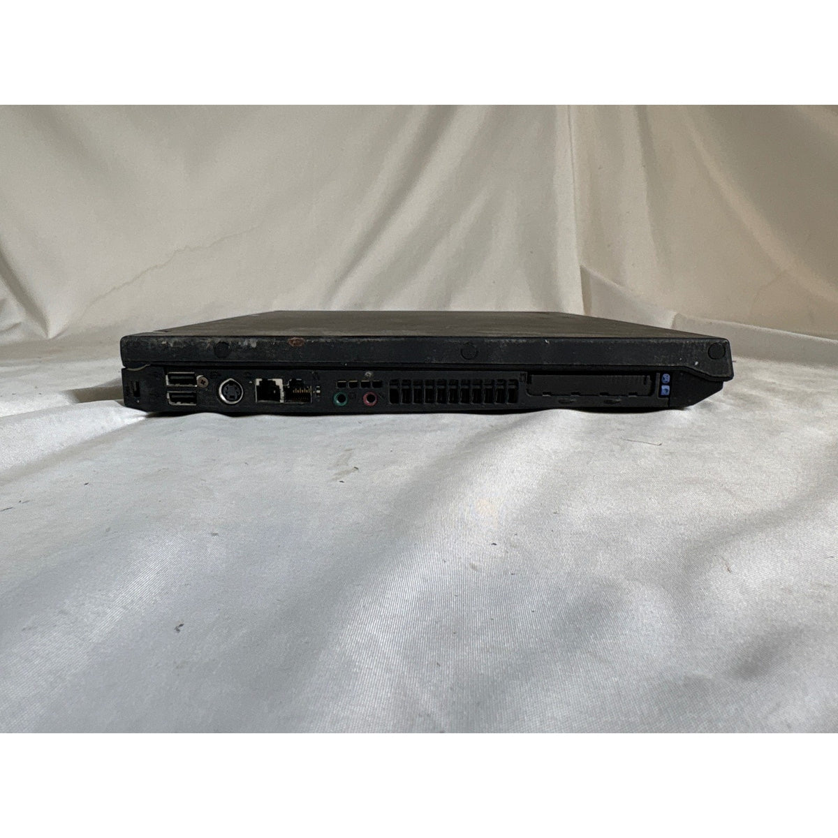 IBM ThinkPad T43 Intel Pentium M 1.73 GHz No Drive 14.1" FOR PARTS/REPAIR