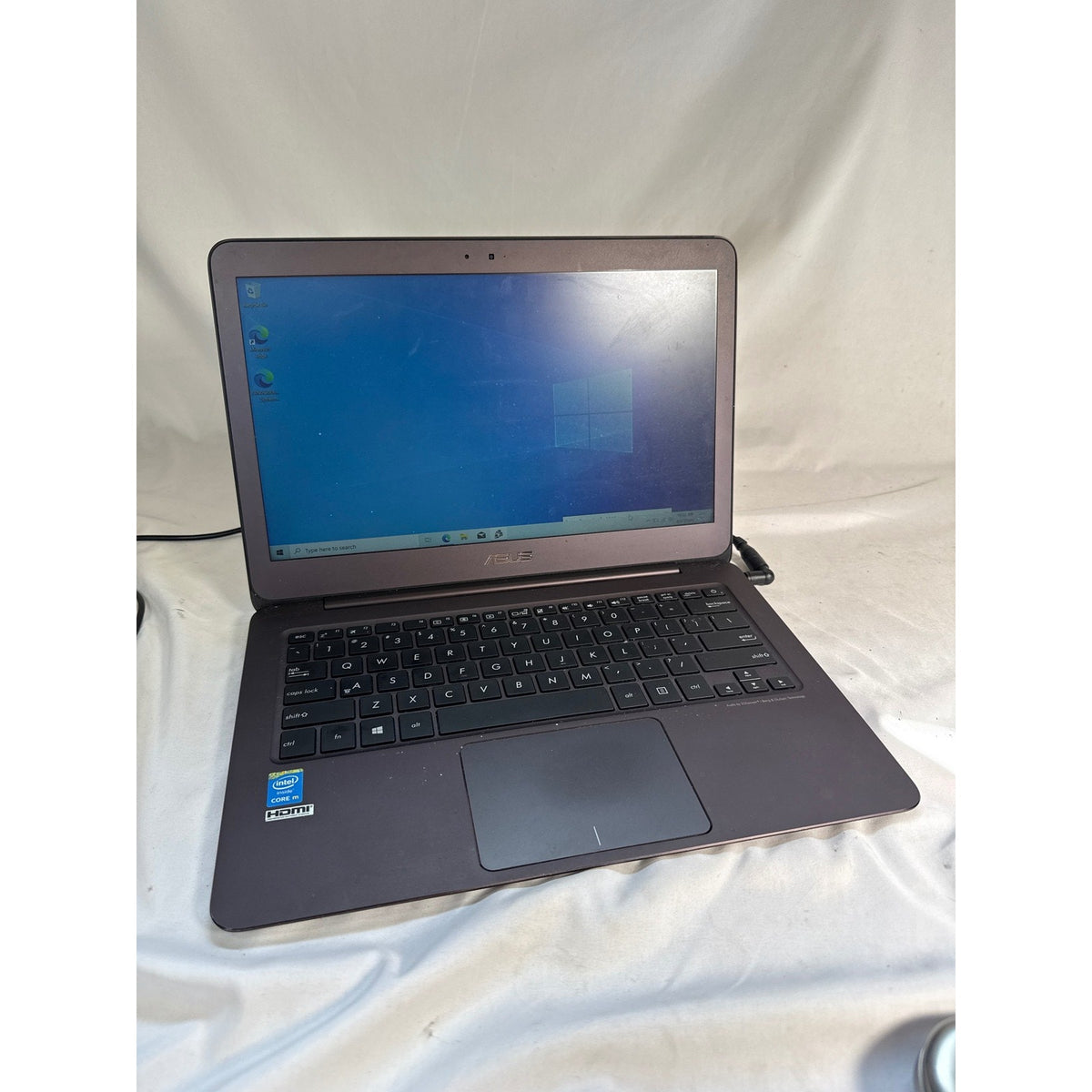 ASUSTeK UX305FA Intel Core M-5Y10c 8GB 256GB SSD 13.3"