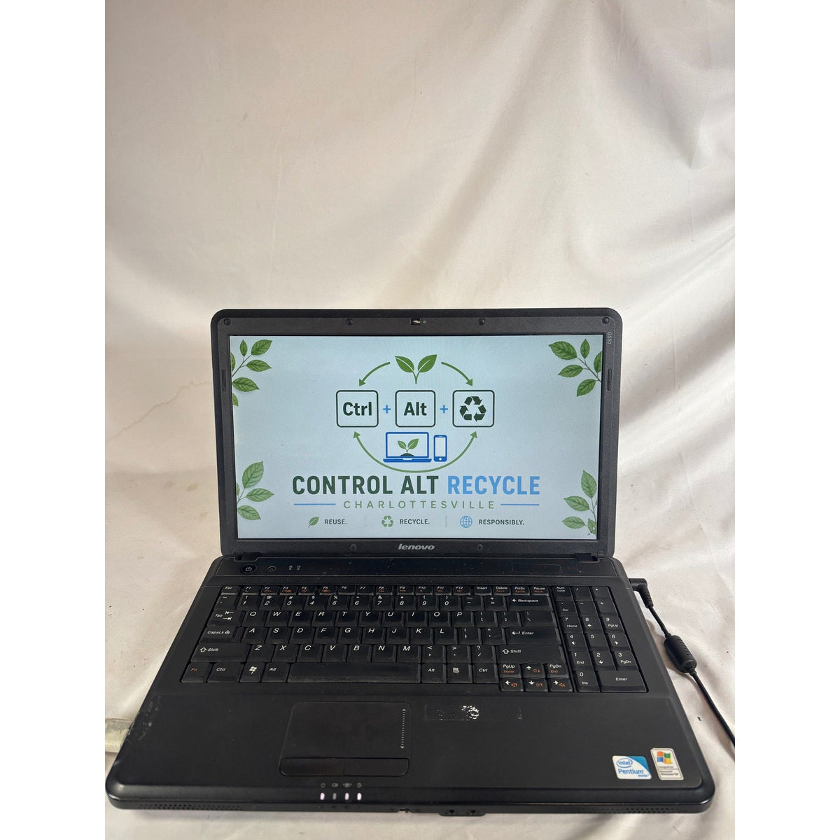 Lenovo G550 2958 Pentium T4300 2.1GHz 3GB 250GB HDD 15.6" Laptop