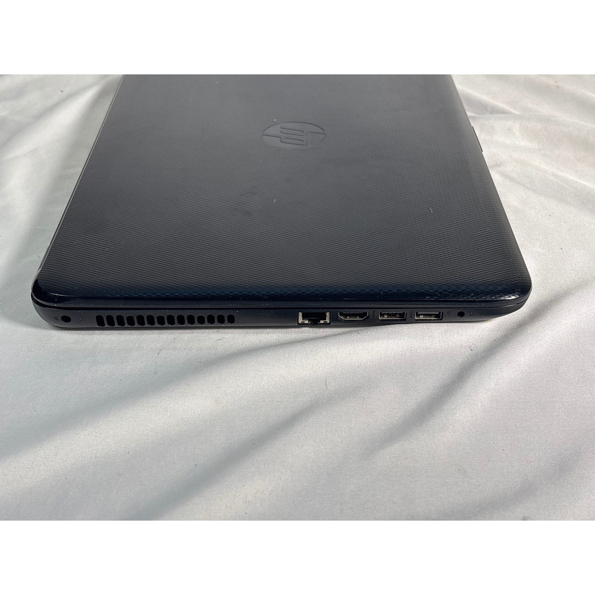 HP Notebook 15-ac151dx i5-5200U 4GB RAM 1TB HDD 15.3" Laptop