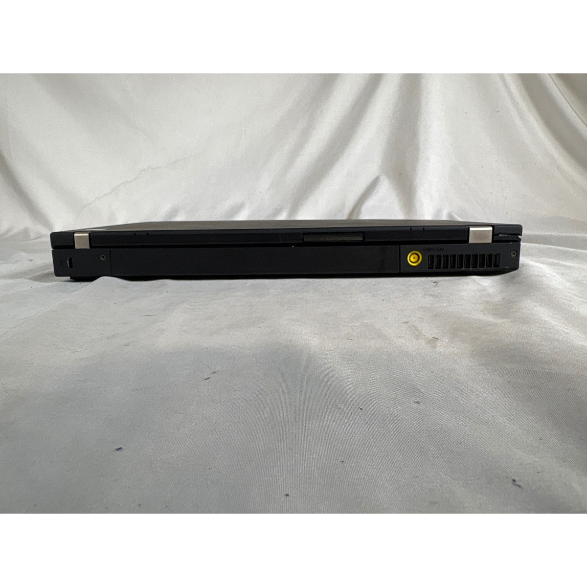 Lenovo ThinkPad T61 Core 2 Duo T8100 2GB No Drive 14.1"