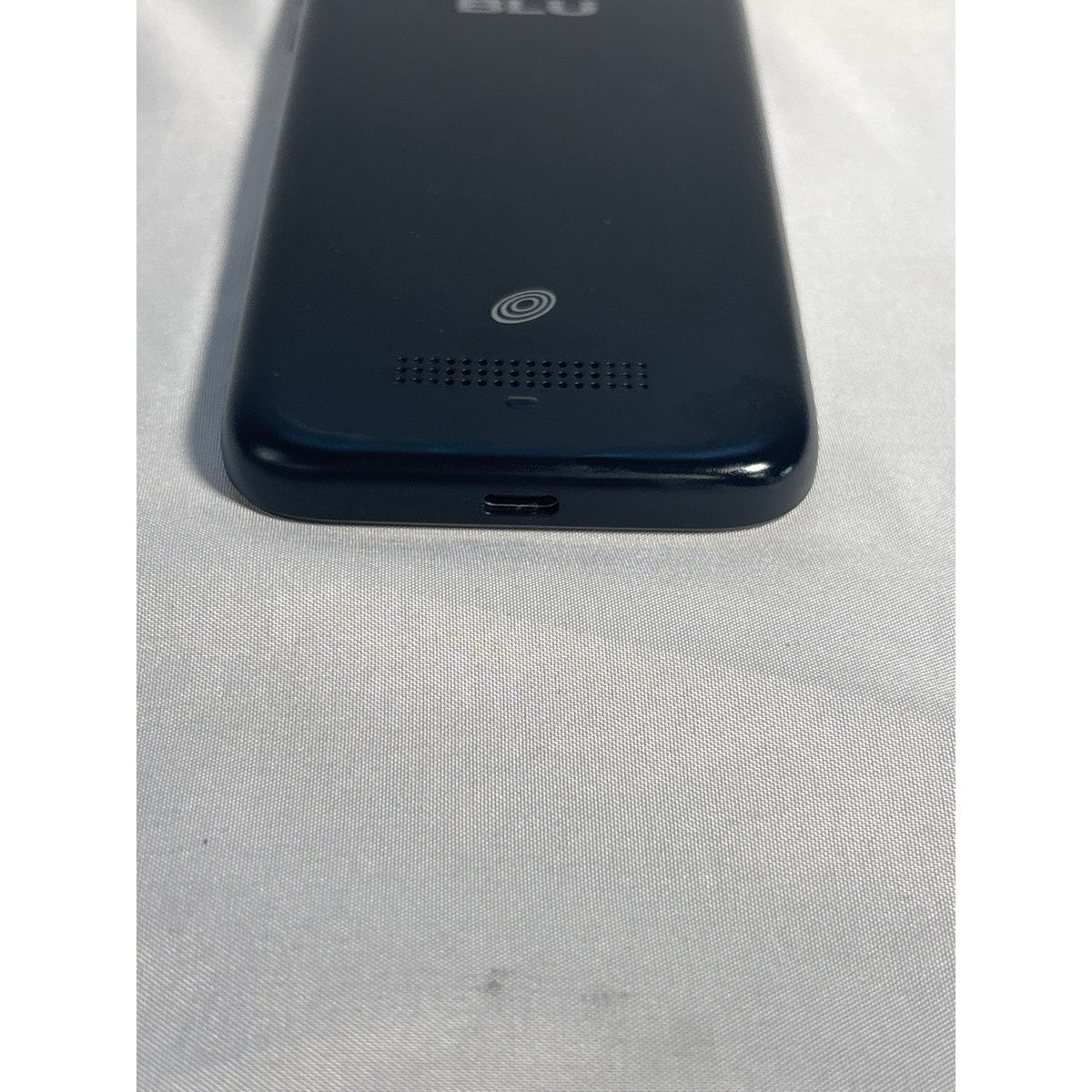 BLU View 2 B130DL Black TracFone Android Smartphone