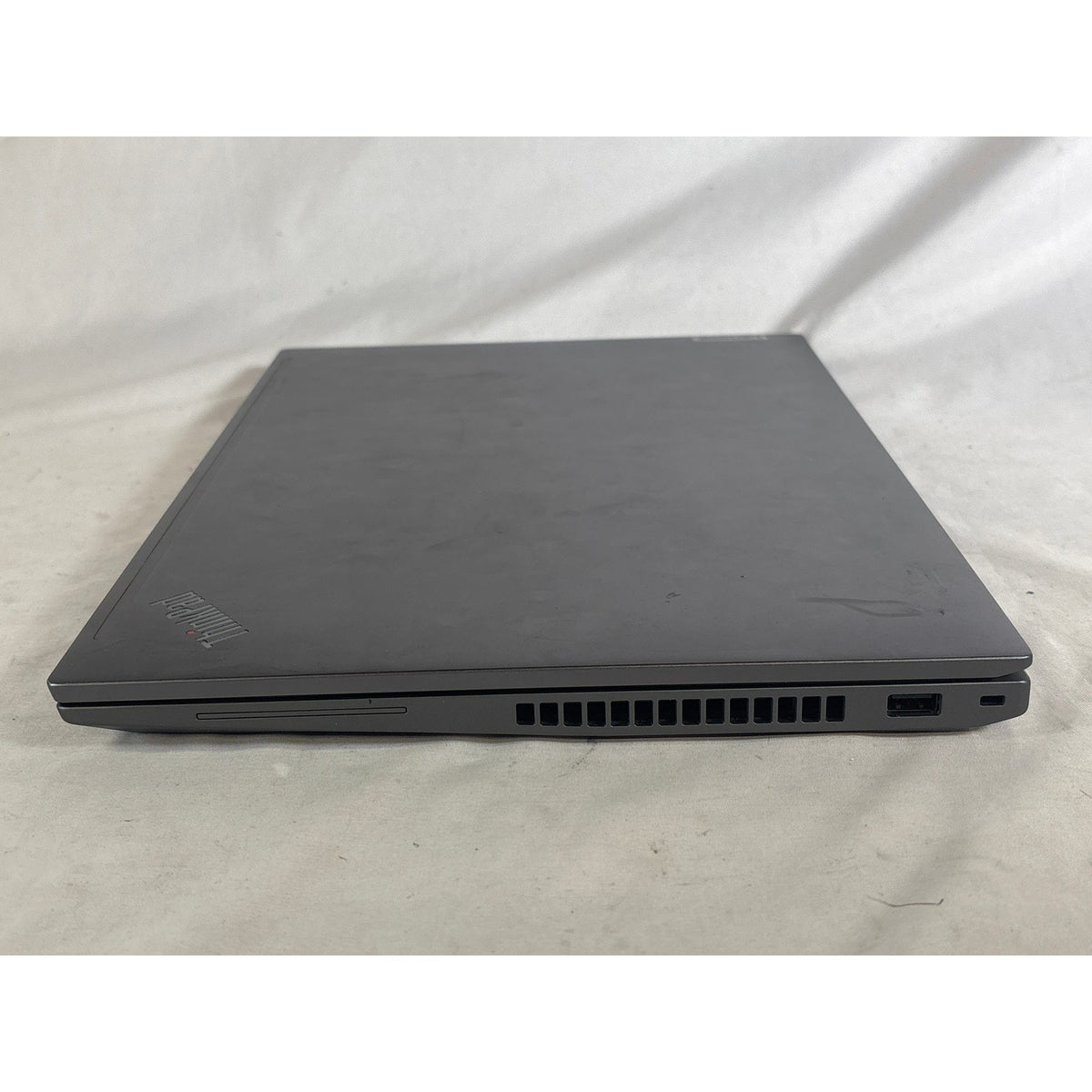 Lenovo ThinkPad T16 Gen 2 i7-1355U 16GB No Drive 16" FOR PARTS/REPAIR