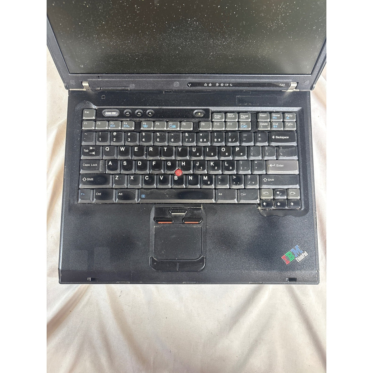 IBM ThinkPad T43 1871-22U Pentium M 1.60GHz 768MB No HDD 14"