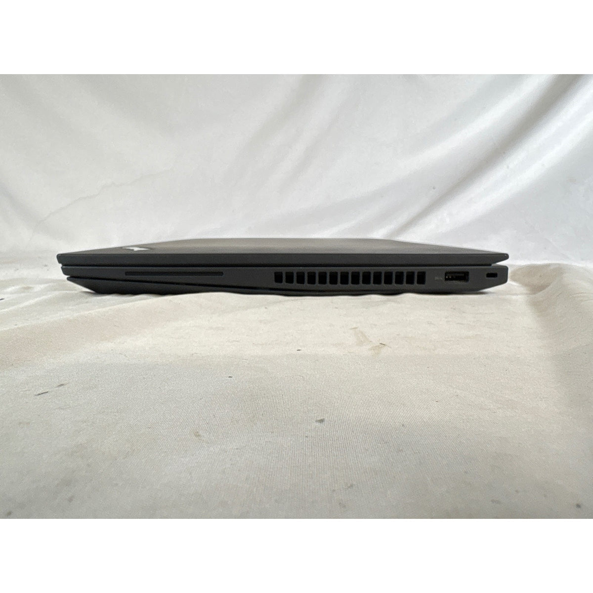 Lenovo ThinkPad T16 Gen 2 i7-1355U 16GB 1TB SSD 16" RAM Slot Damaged 1920x1200