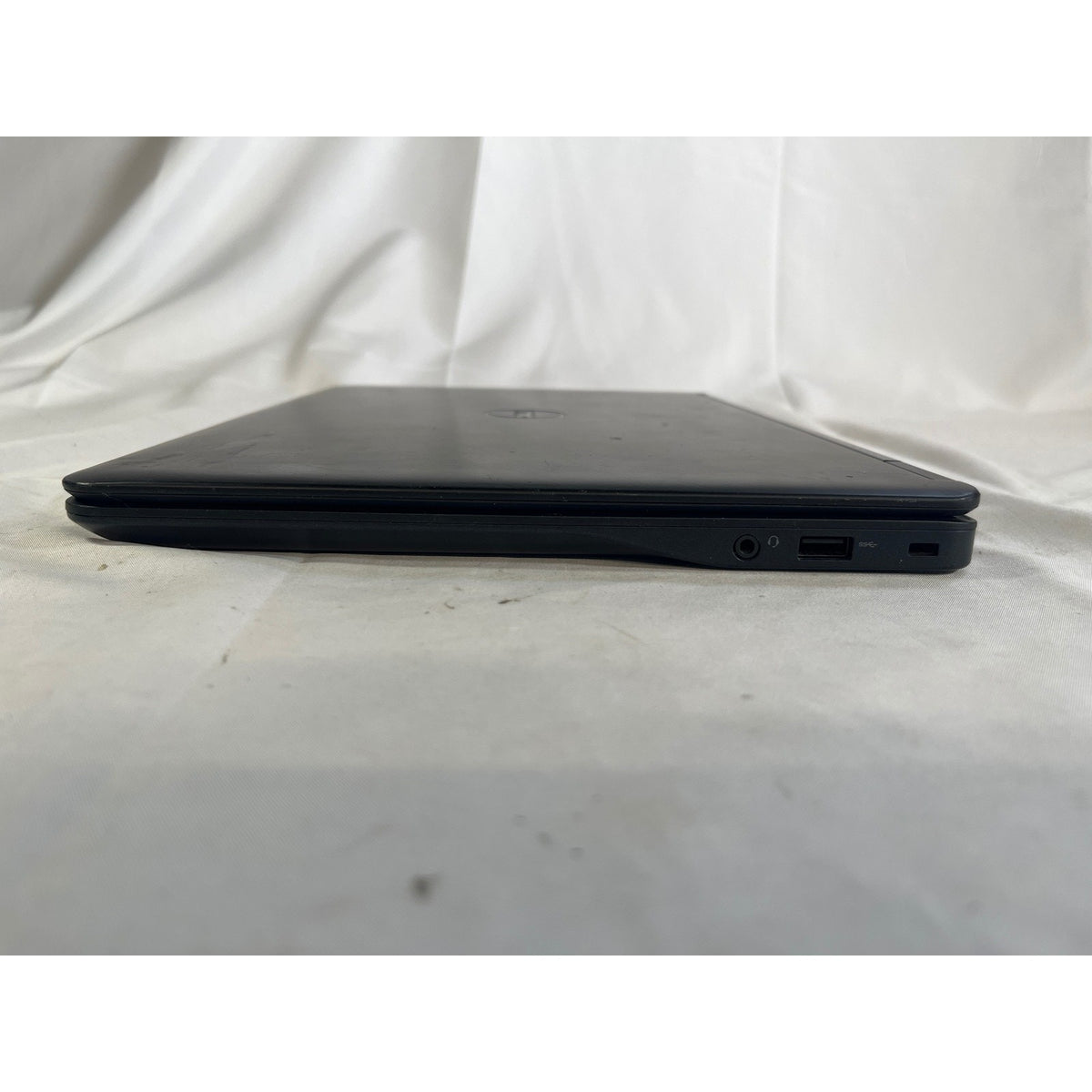 Dell Latitude E7450 Intel Core i5-5300U 8 GB No Drive 14" FOR PARTS/REPAIR