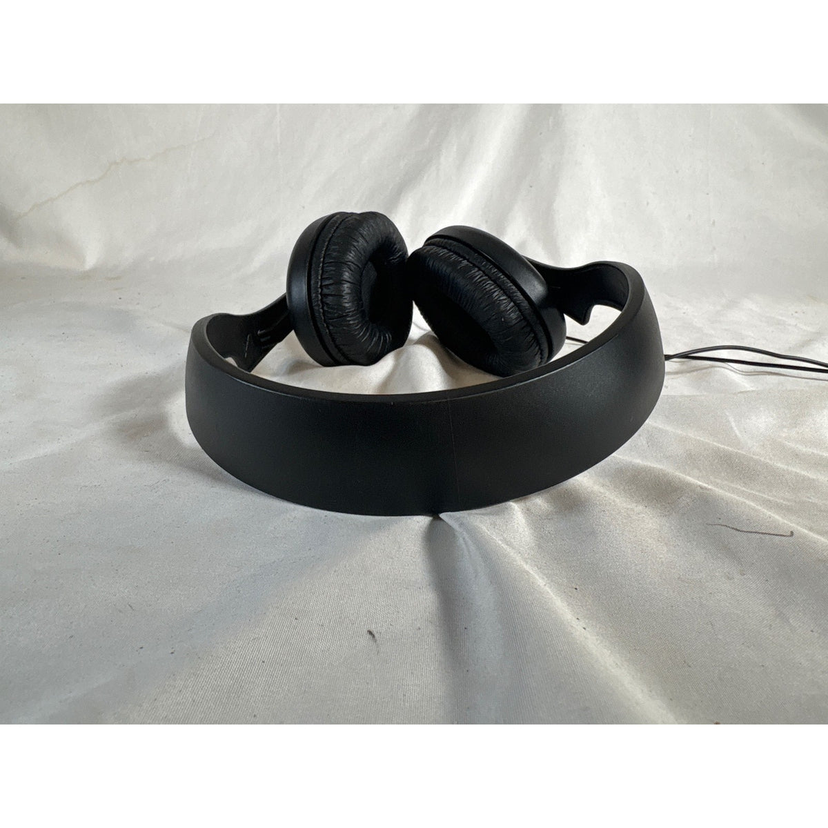 Sennheiser HD 202 Black Headphones