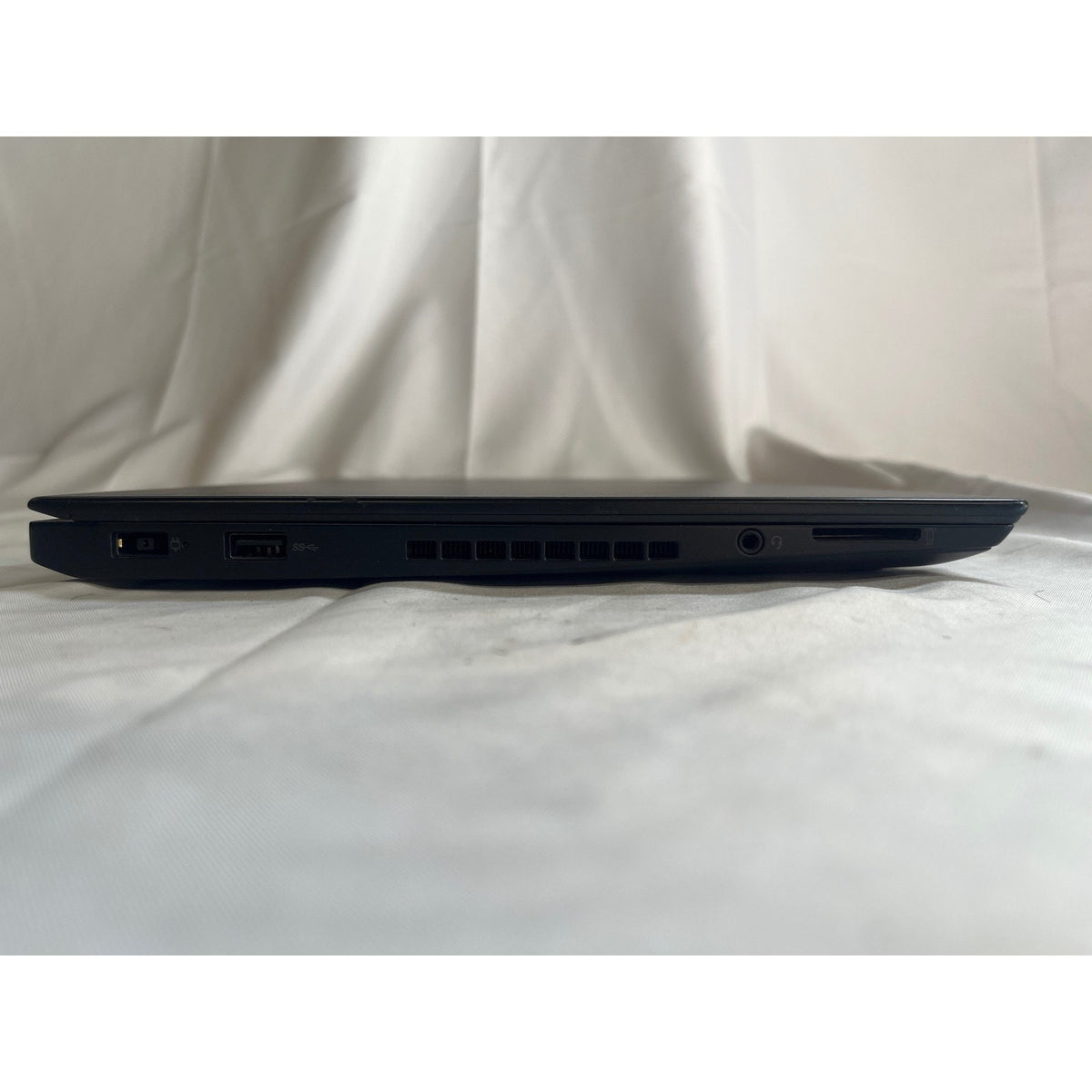 Lenovo ThinkPad T460s Intel Core i5-6300U 8 GB No Drive 14"