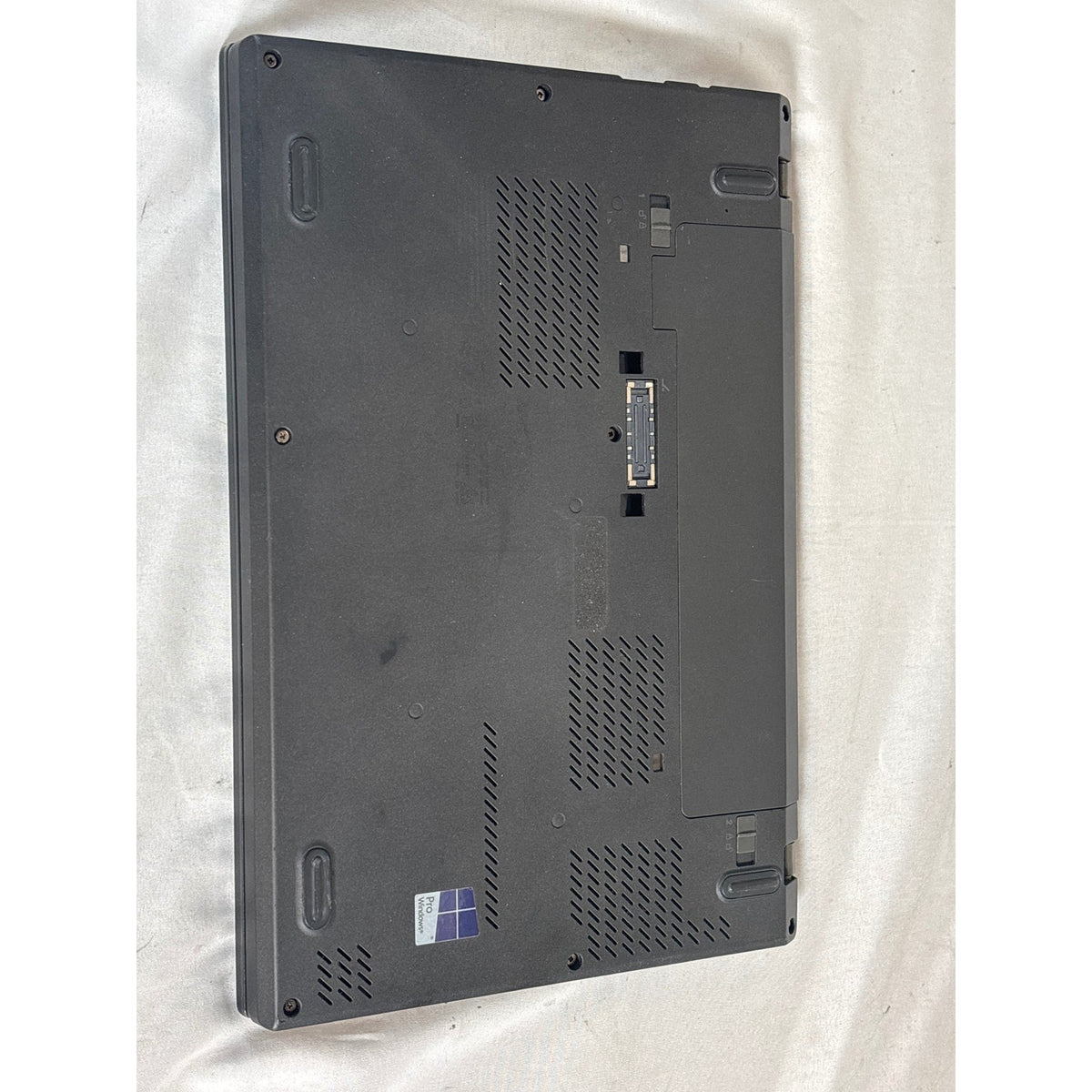 Lenovo ThinkPad X260 i5-6300U No RAM/Drive 12.5" FOR PARTS/REPAIR