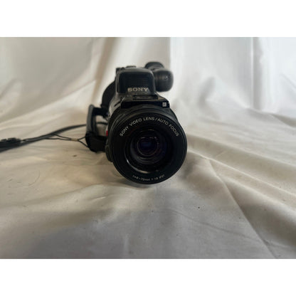 Sony CCD-FX520 Video8 Handycam Camcorder Black - No Battery