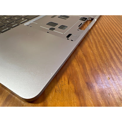 MacBook Pro 15 Top Case Keyboard Assembly w Touch Bar and Battery Silver