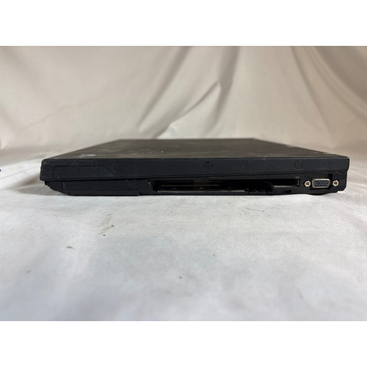 IBM ThinkPad T43 Intel Pentium M 1.86 GHz 1GB No Drive 15" FOR PARTS/REPAIR