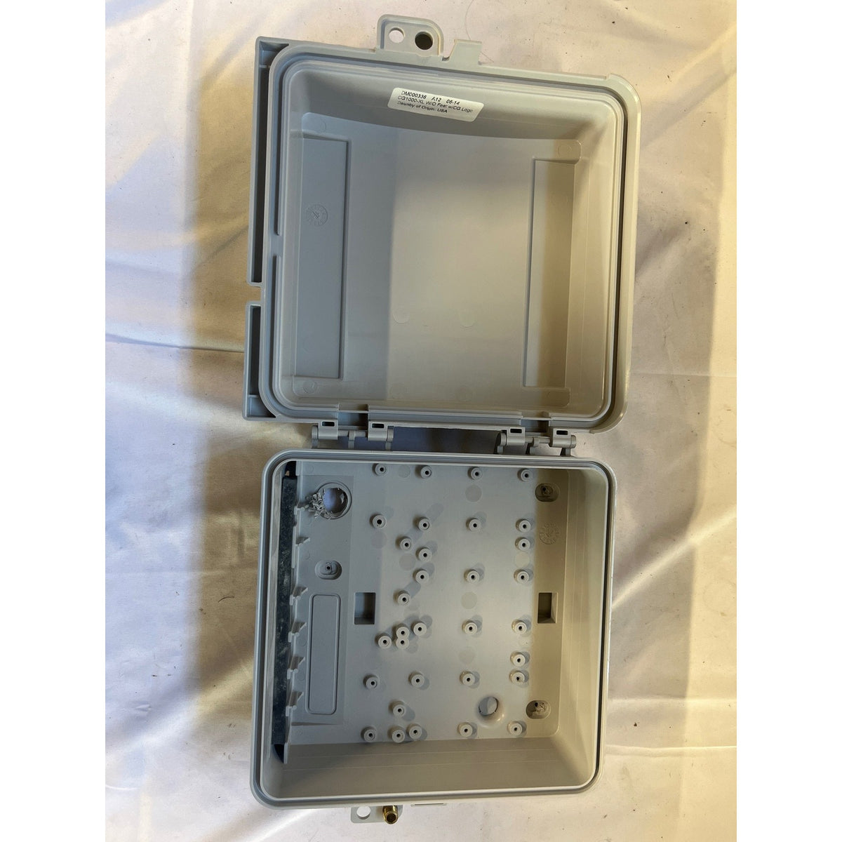 CableGuard CG1000-XL Enclosure System Gray