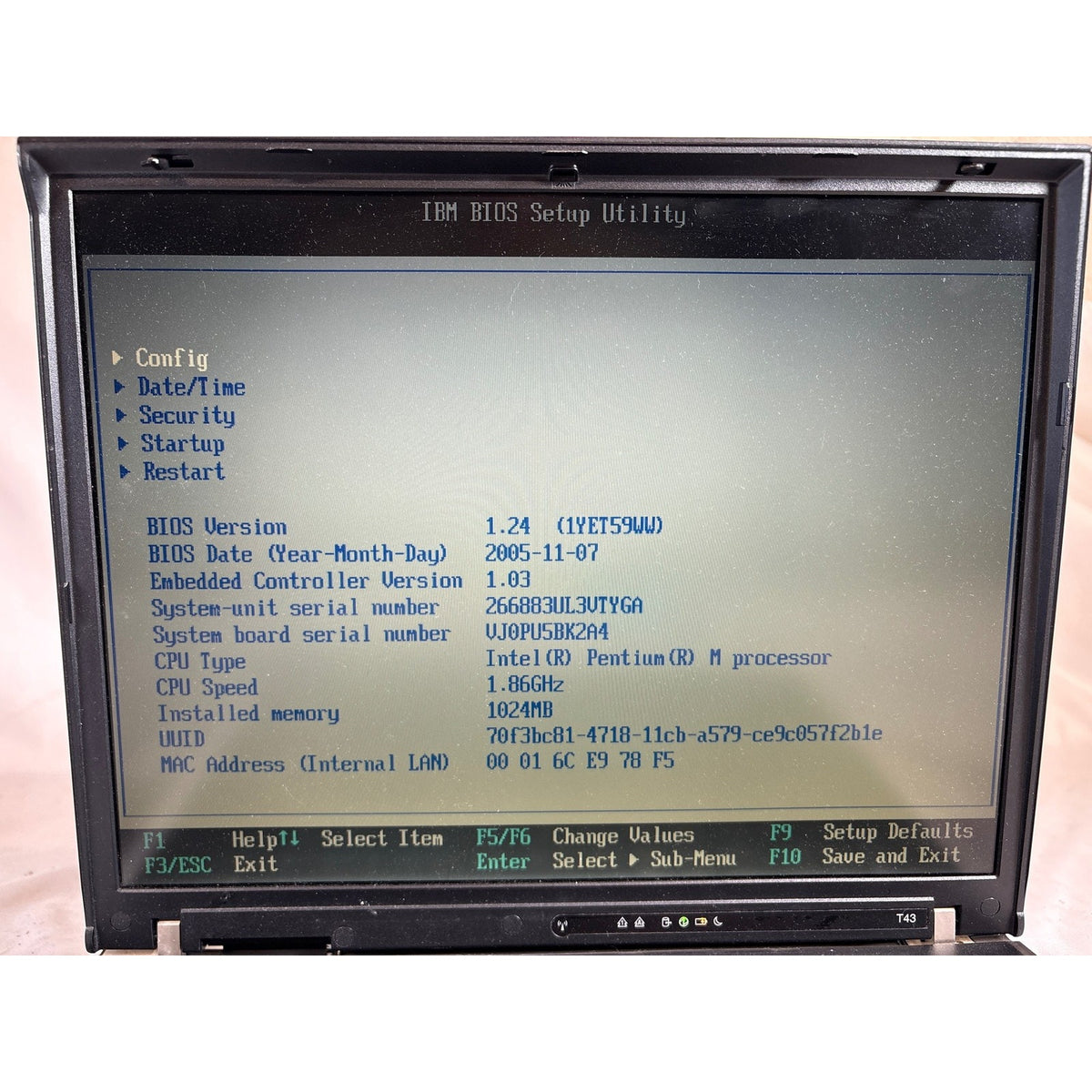 IBM ThinkPad T43 Intel Pentium M 1.86GHz 1GB No Drive 14.1" FOR PARTS/REPAIR