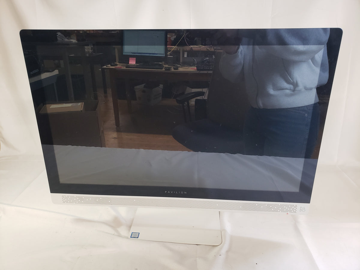 HP Pavilion All-in-One 24-b327c Intel Core i5-8400T 12 GB 1TB HDD Win11Home