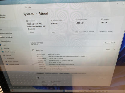 Lenovo IdeaCentre 23" AIO 300 AMD A8-7410 8GB 2TB HDD Win 11 Home
