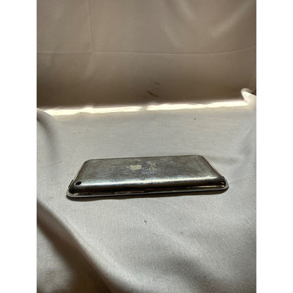 Apple iPod touch A1367 8 GB 4th Generation Silver