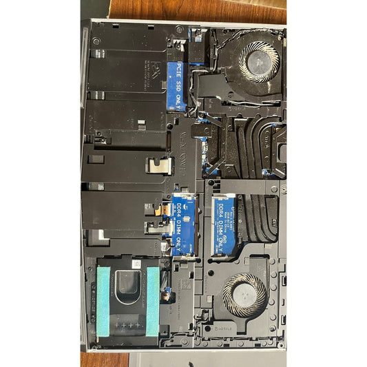 Alienware P69F Core i9 No RAM No Drive 15.6" For Parts/Repair