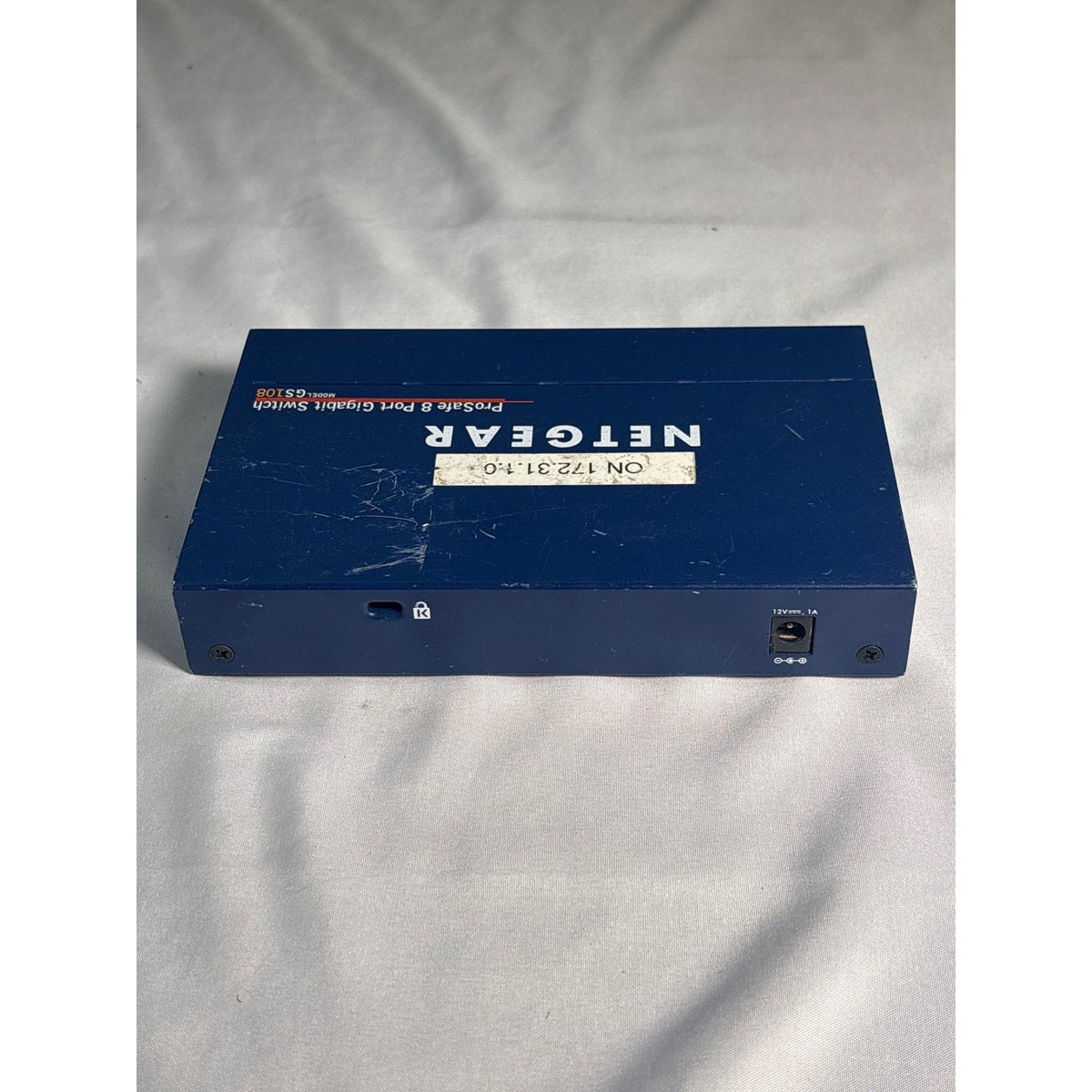 Netgear ProSafe GS108 v3 8-Port Gigabit Ethernet Switch Blue