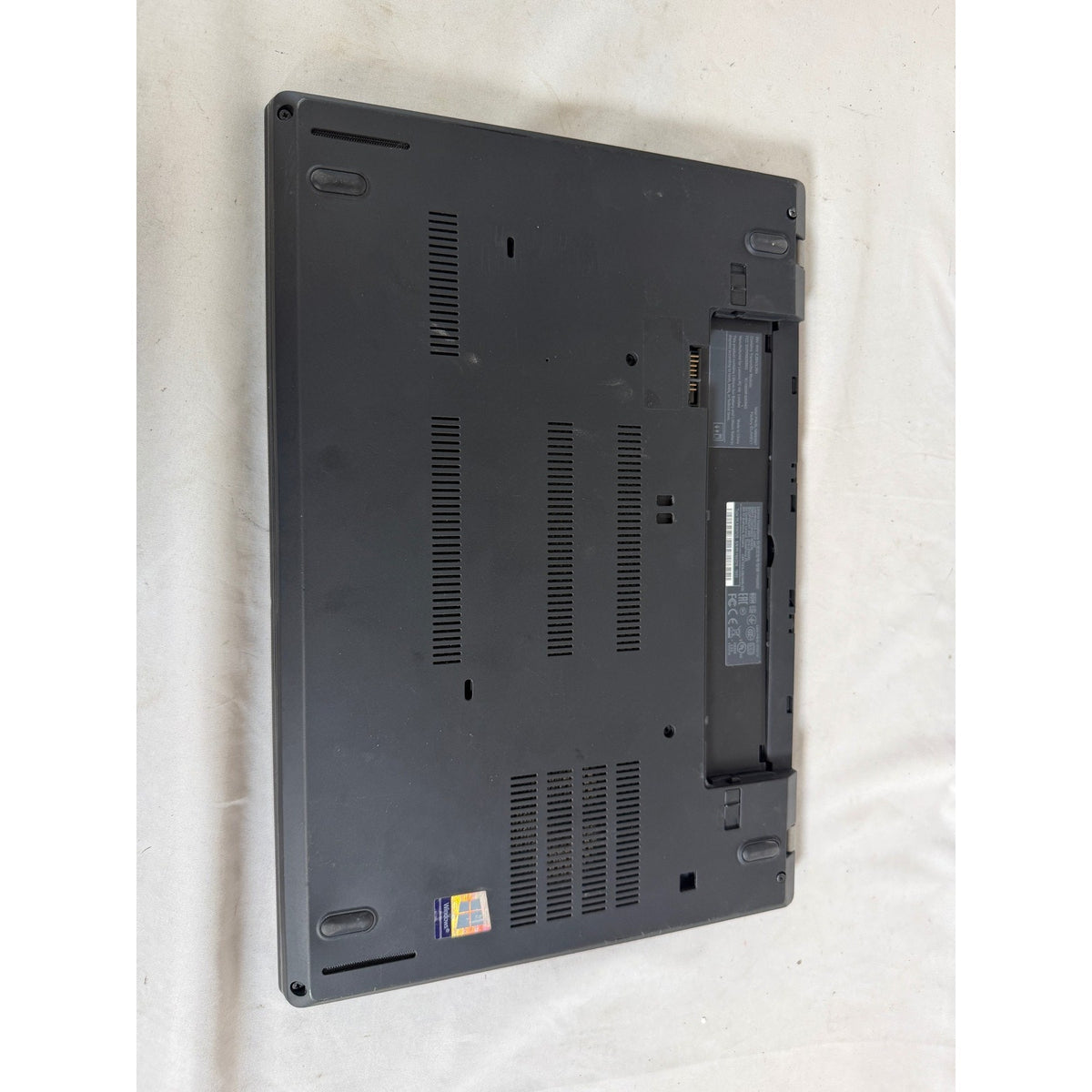 Lenovo ThinkPad T480 i5-8250U No RAM No Drive 14" FOR PARTS/REPAIR Bios locked