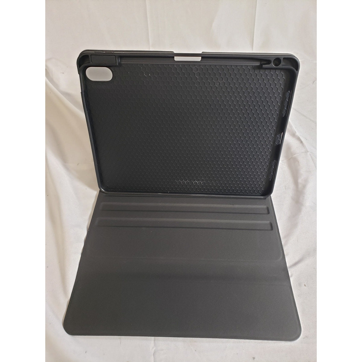 Bluetooth Keyboard Case for 11-inch iPad Pro Black