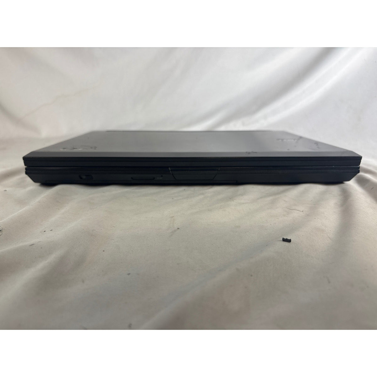 Dell Latitude E5500 Win XP Core 2 Duo T7250 2GHz 4GB 15" FOR PARTS/REPAIR