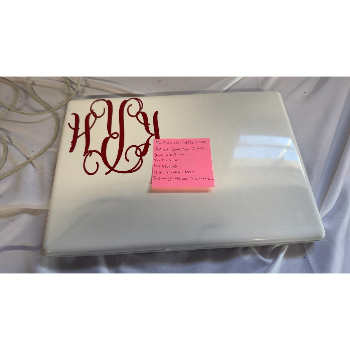 Apple MacBook White 2008 A1181 2.4 GHz Intel Core 2 Duo 2 GB 160 GB HDD 13.3"