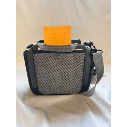 Samsung SC-DC164 DVD Camcorder 2.7" Screen Silver/Black w bag and DC cable