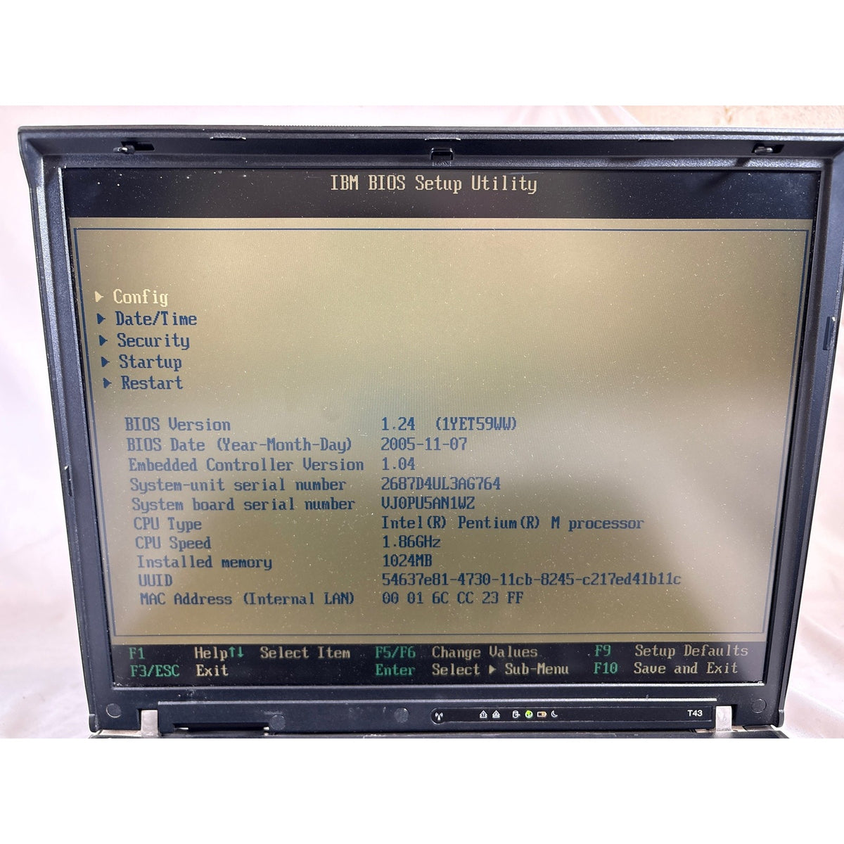 IBM ThinkPad T43 Intel Pentium M 1.86 GHz 1GB No Drive 15" FOR PARTS/REPAIR