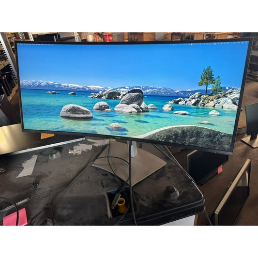 Dell UltraSharp U3425WE 34” Curved 120Hz Thunderbolt 4 Monitor