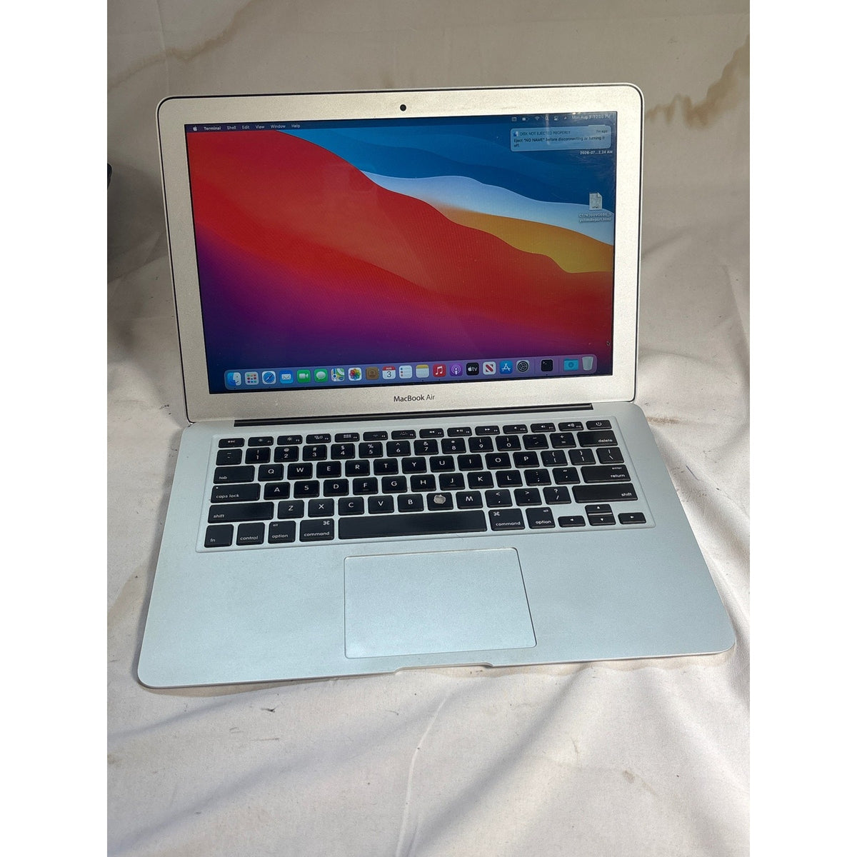 Apple MacBook Air 13" Early 2014 i5-4260U 1.4GHz 4GB 256GB SSD A1466