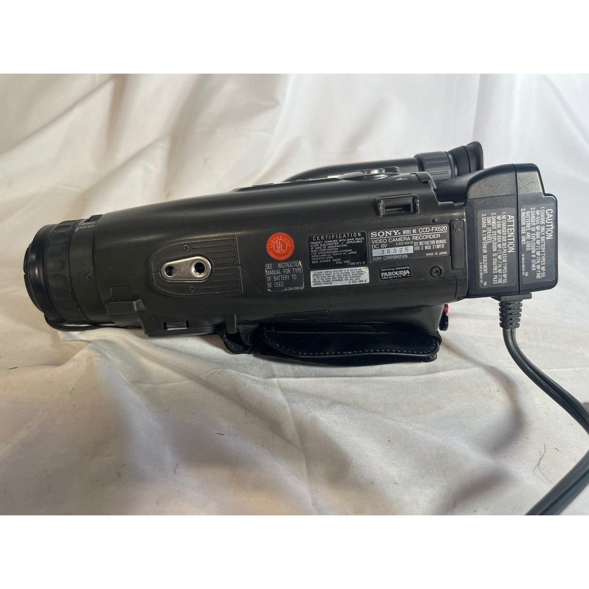 Sony CCD-FX520 Video8 Handycam Camcorder Black - No Battery
